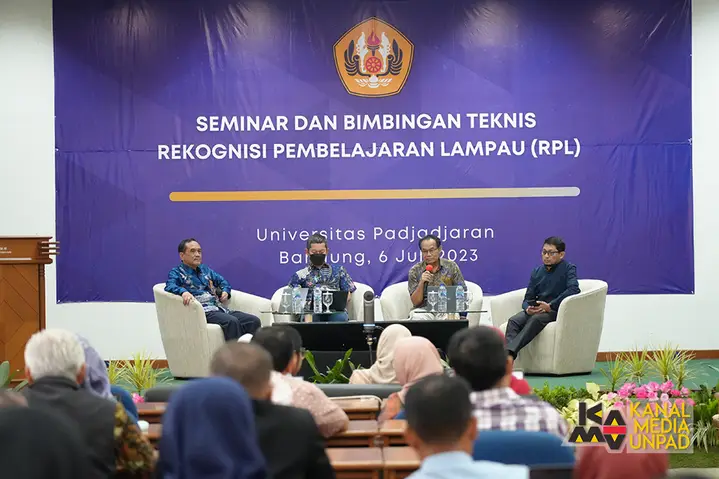 Screenshot 2025-07-29 at 11-36-11 program RPL fkep unpad - Penelusuran Google